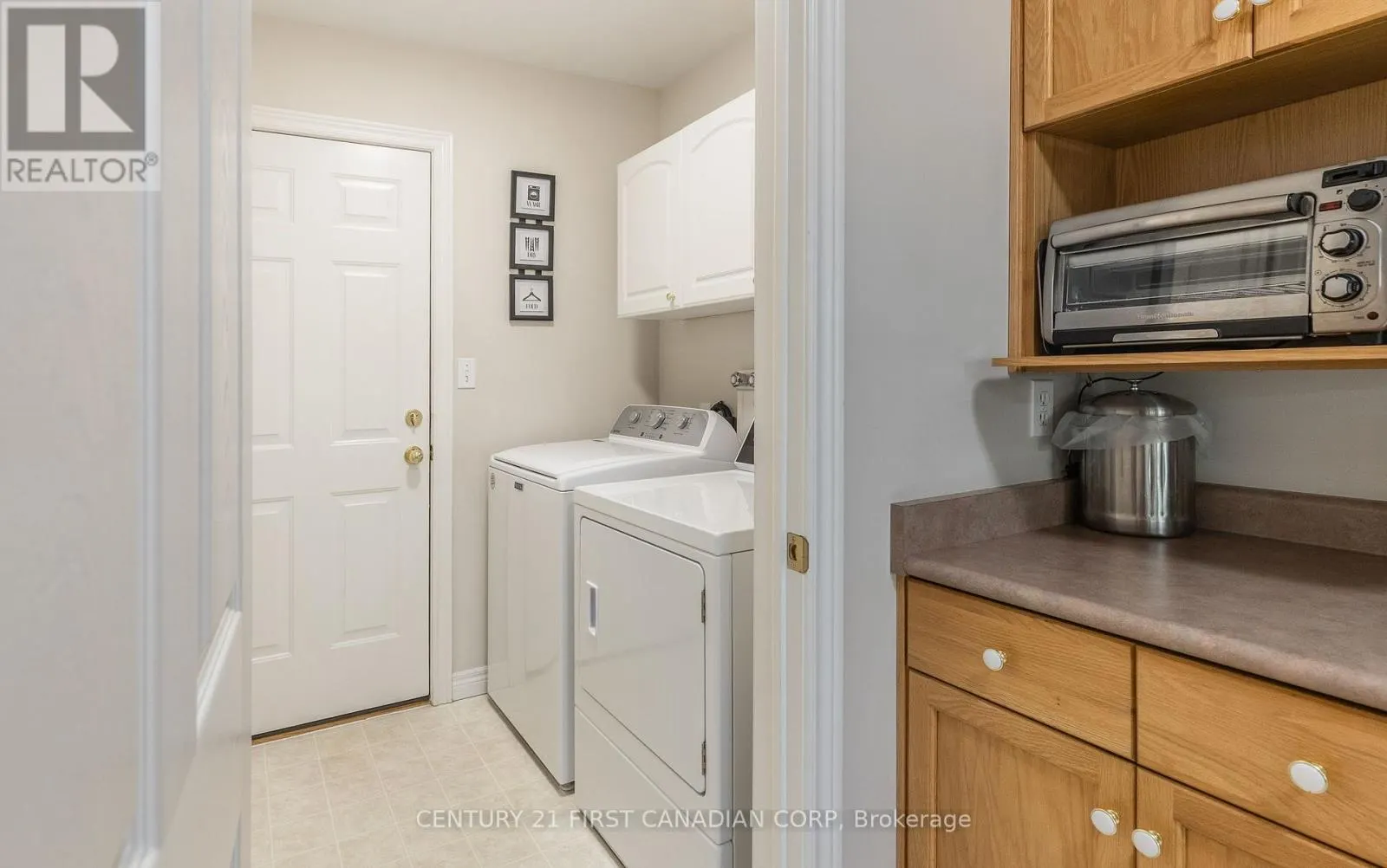 18 - 20 WINDEMERE PLACE, #18