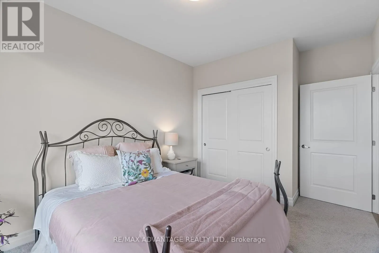 509 - 1200 COMMISSIONERS ROAD E, #509