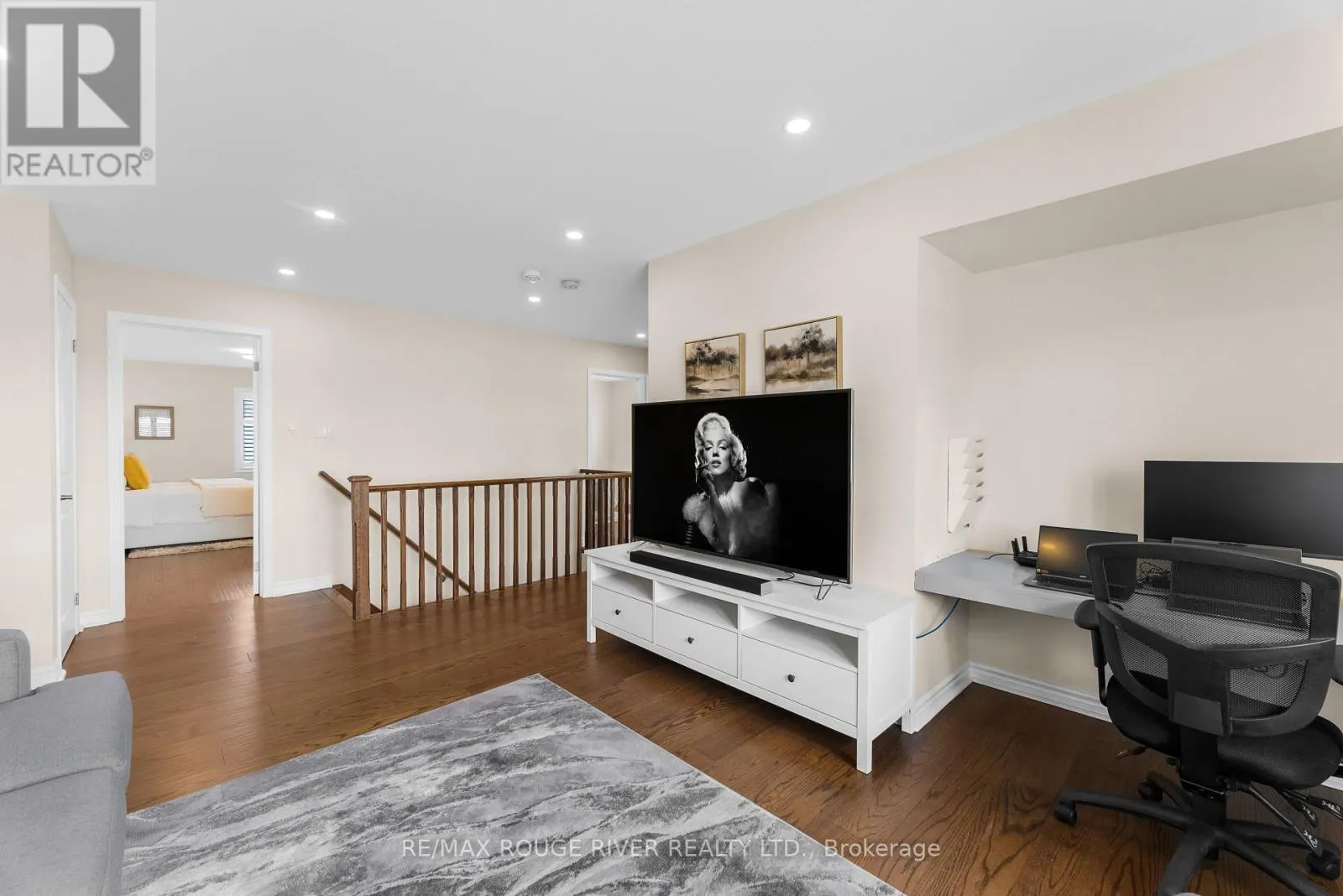 326 SEABROOK DRIVE