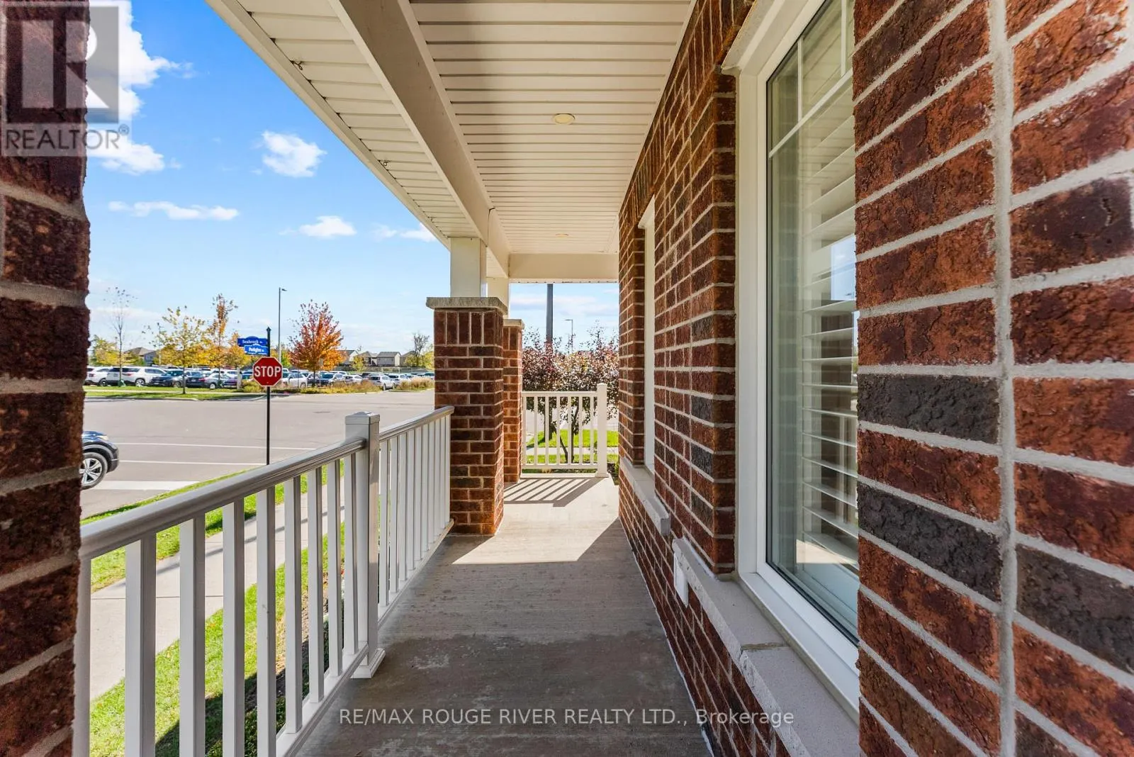 326 SEABROOK DRIVE