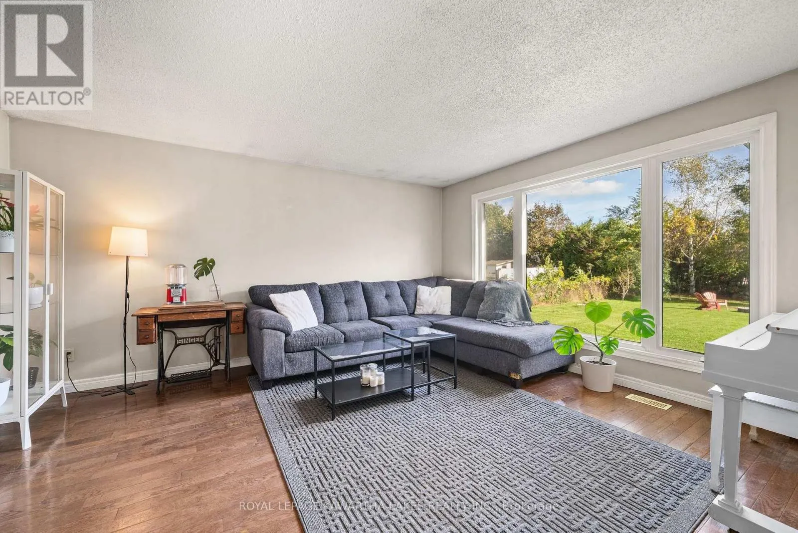 35 WOODS AVENUE
