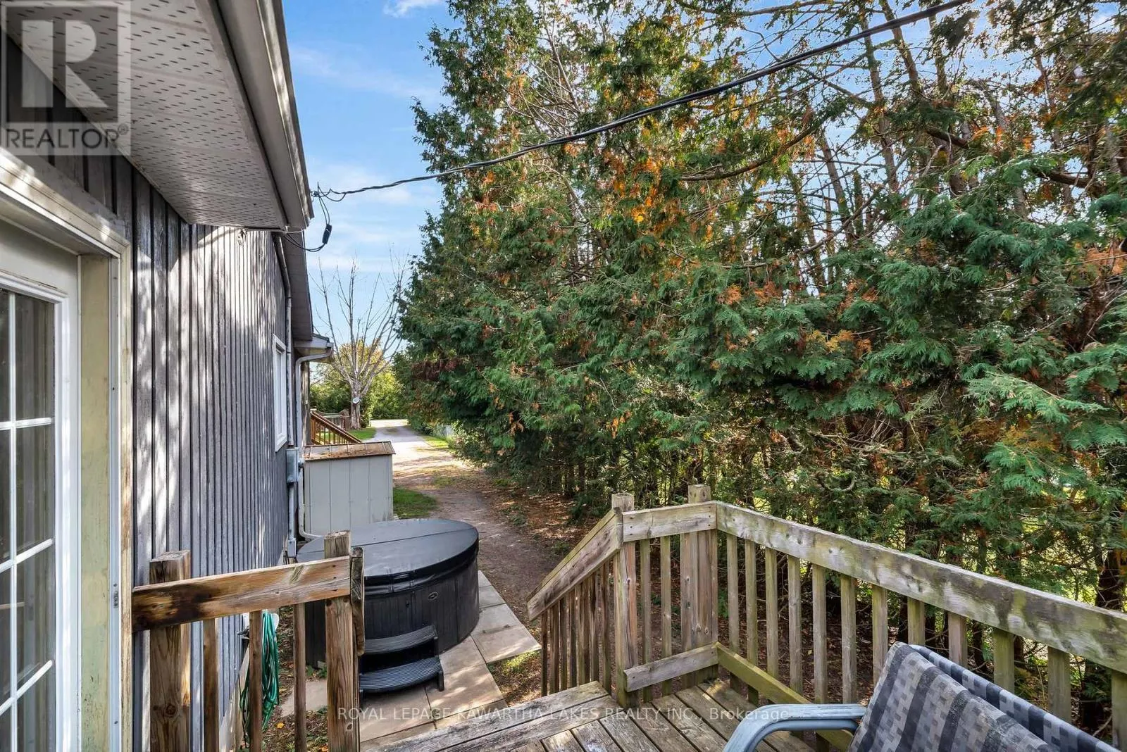 35 WOODS AVENUE