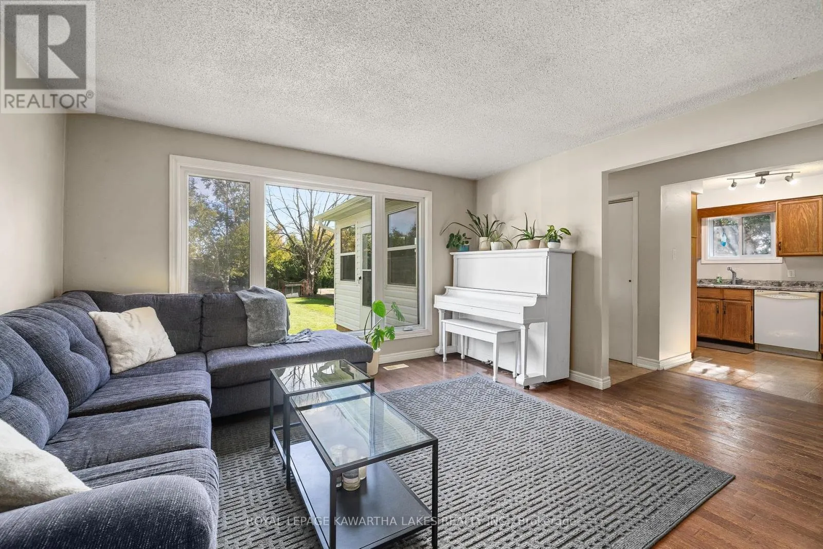 35 WOODS AVENUE