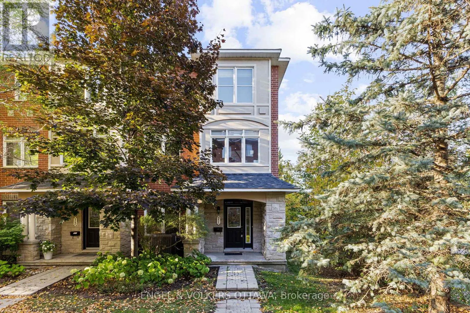 71 METROPOLE PRIVATE