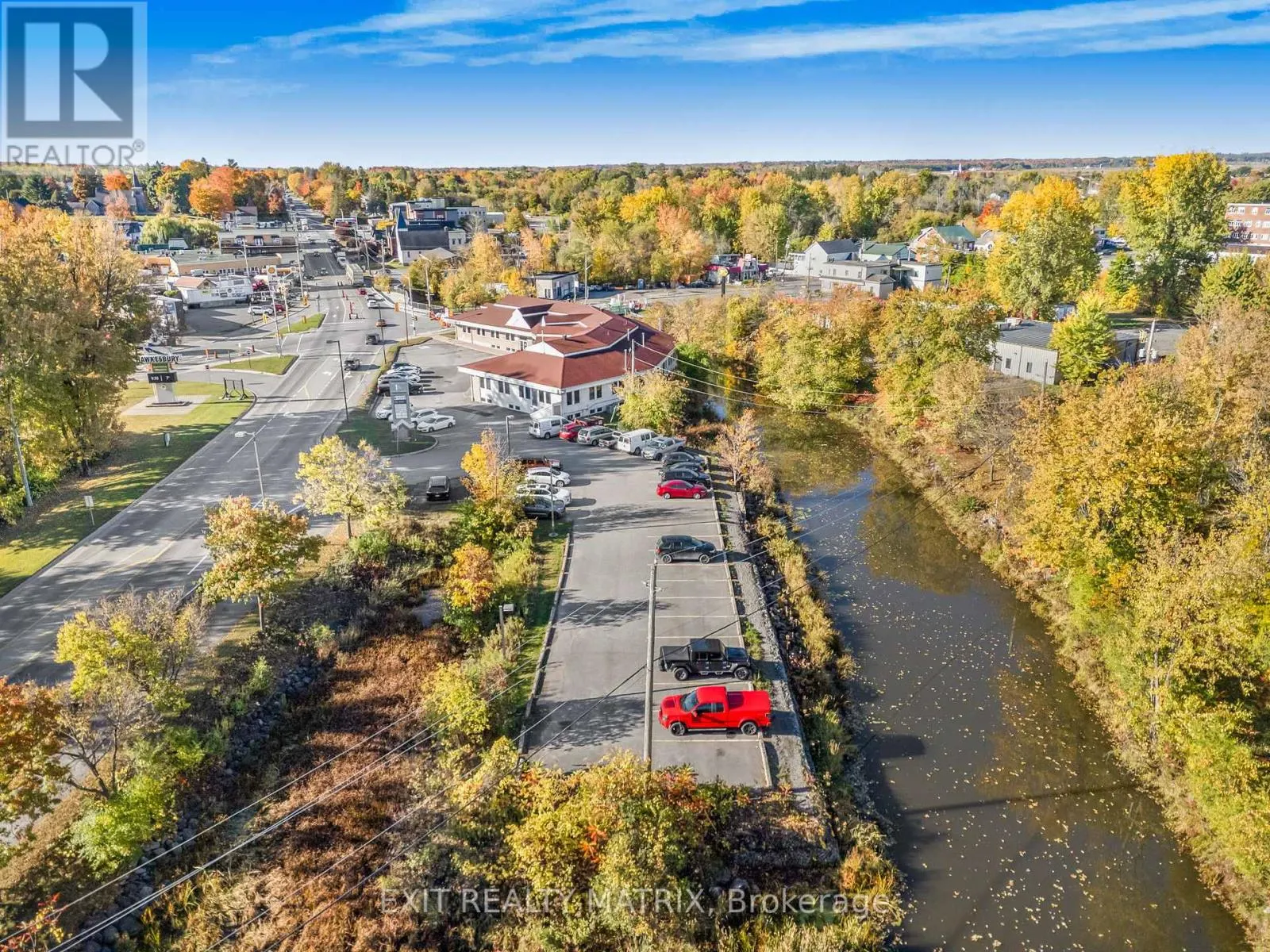 500 - 1 MAIN STREET E