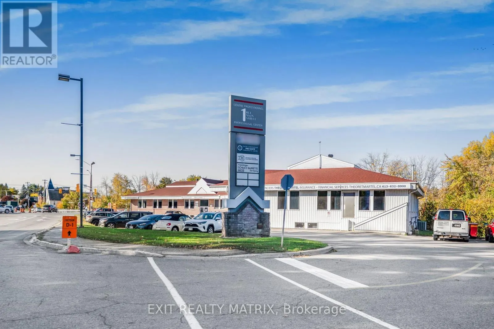 500 - 1 MAIN STREET E