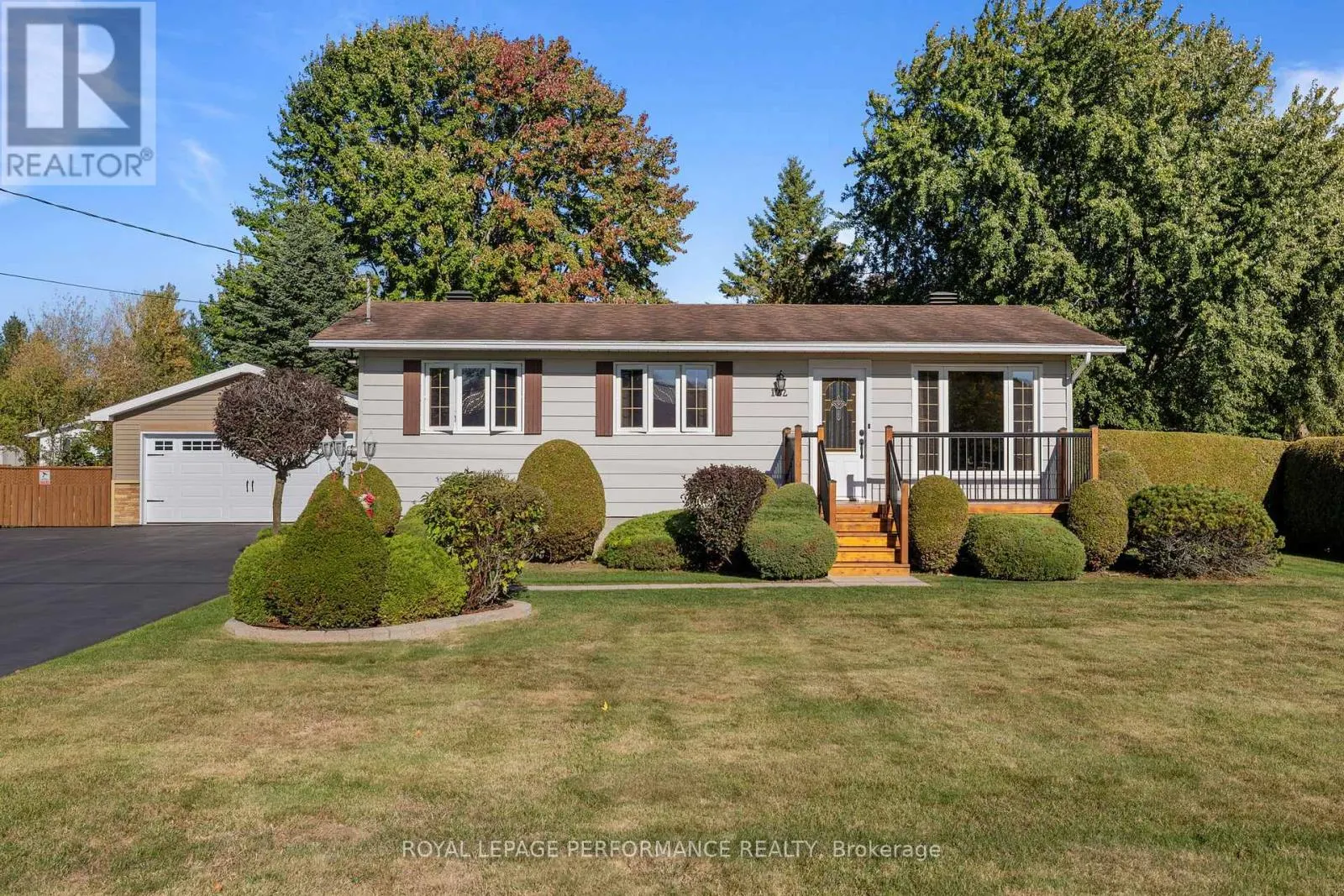 122 MAPLE GROVE STREET