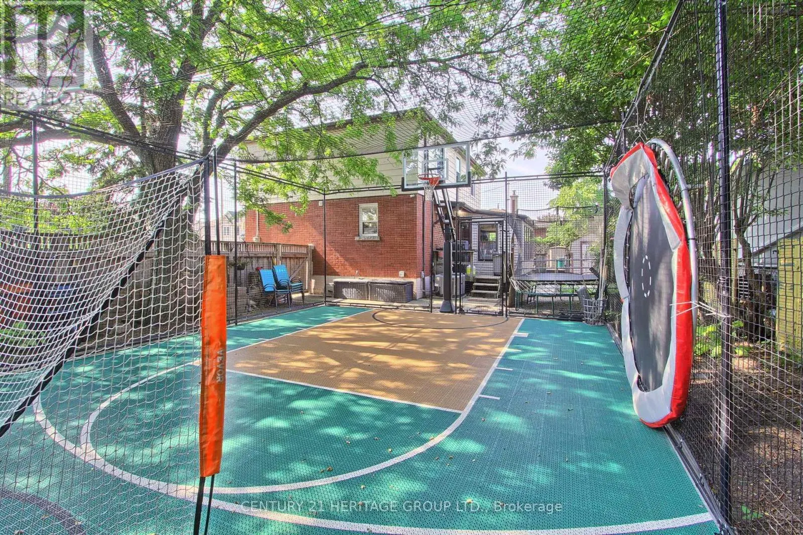 396 EAST 16TH STREET