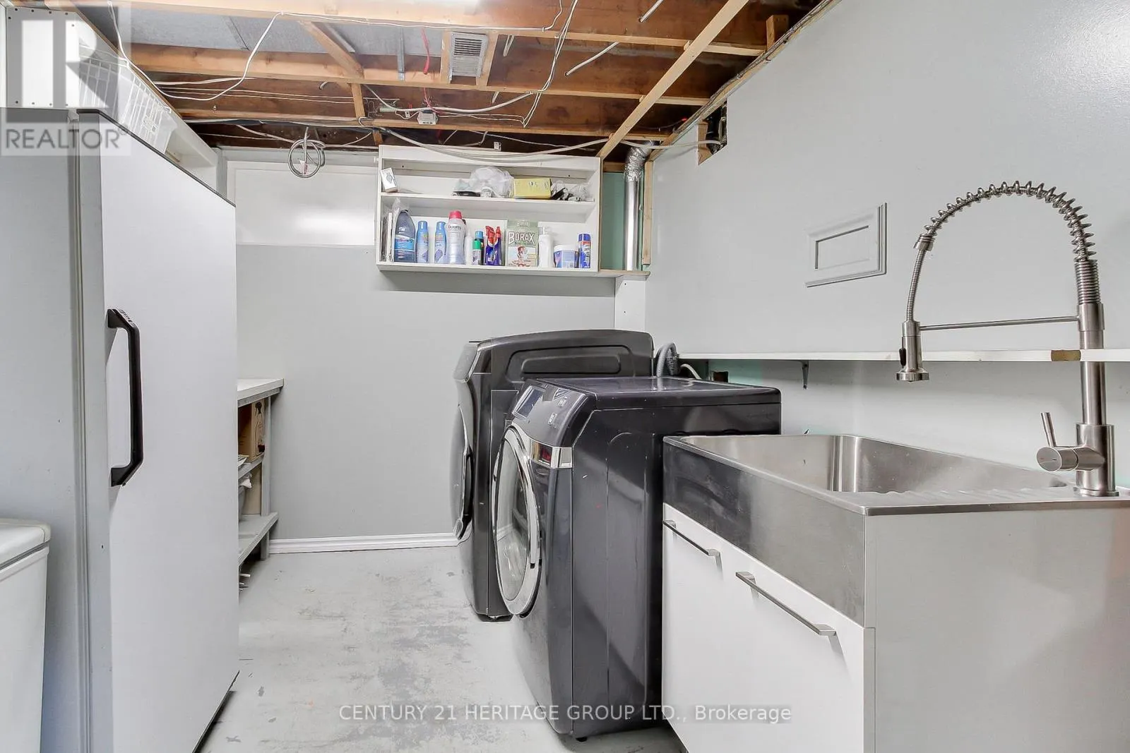 396 EAST 16TH STREET