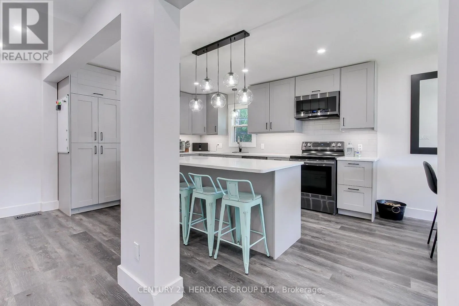 396 EAST 16TH STREET