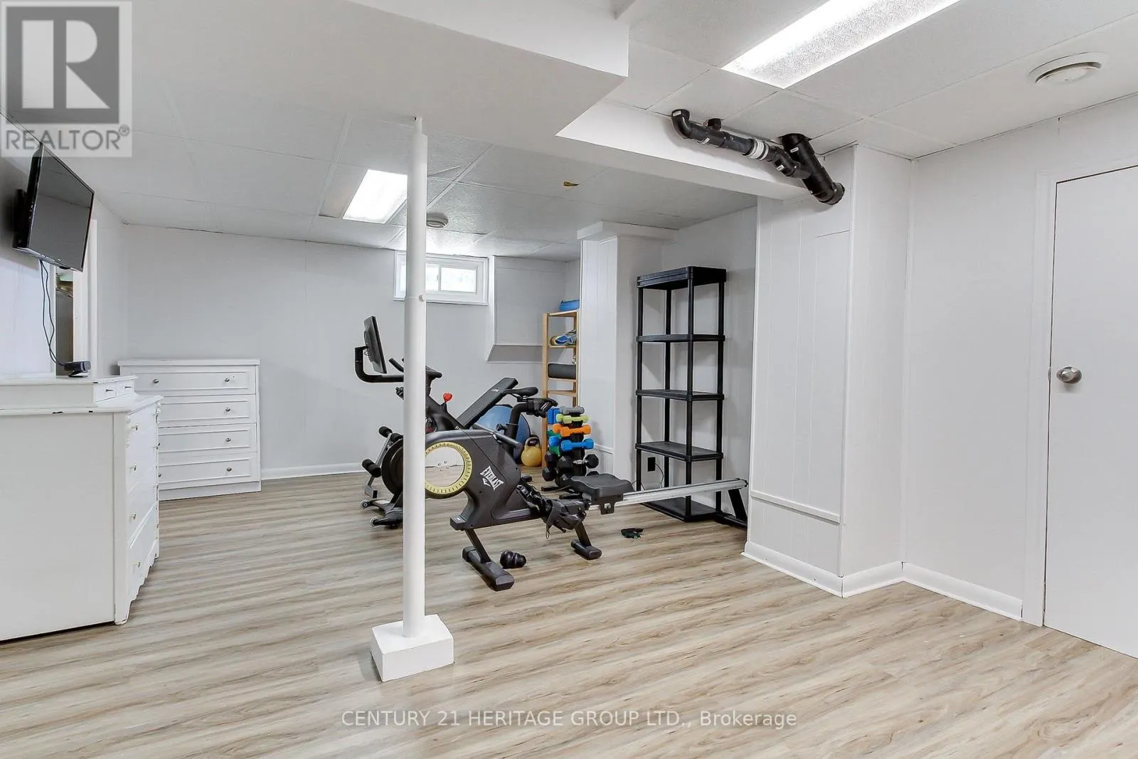 396 EAST 16TH STREET