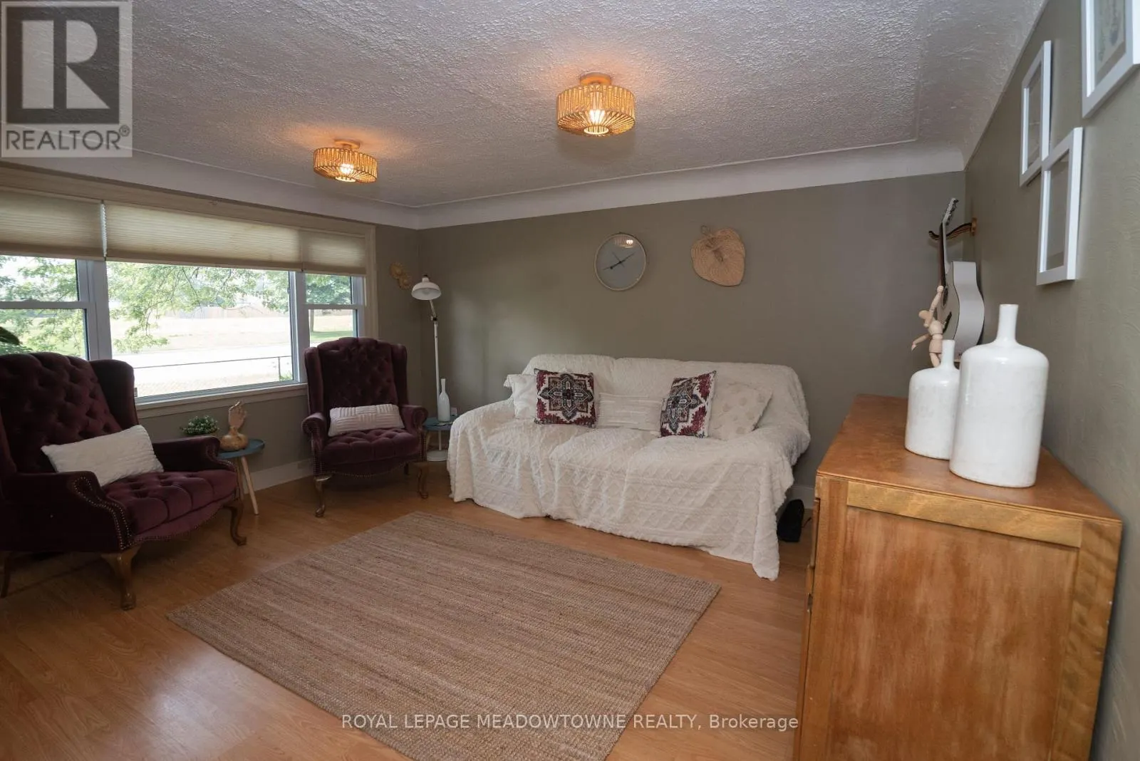 5853 MCLEOD ROAD