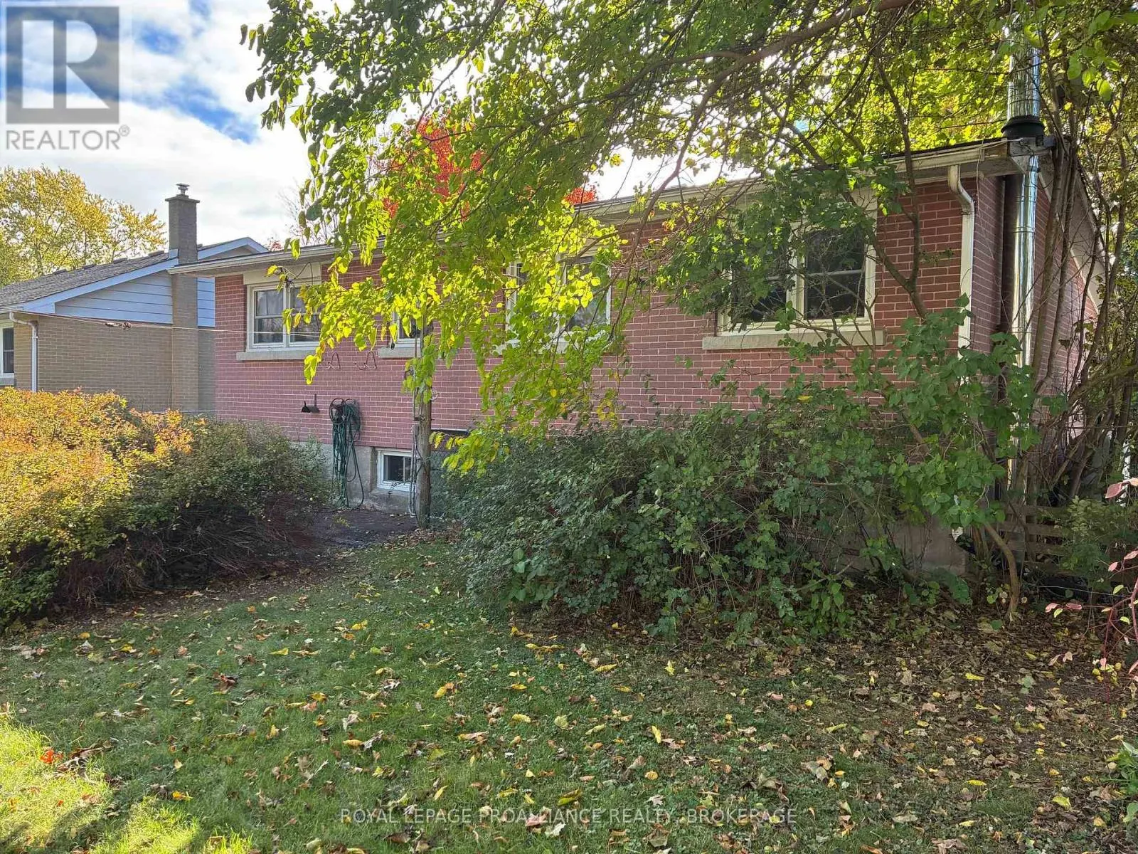 47 HENRY CRESCENT