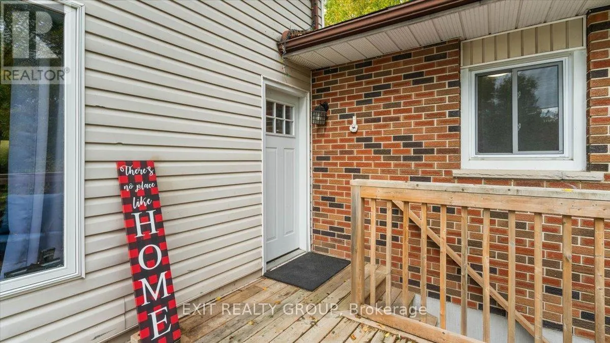 44 HILLCREST DRIVE