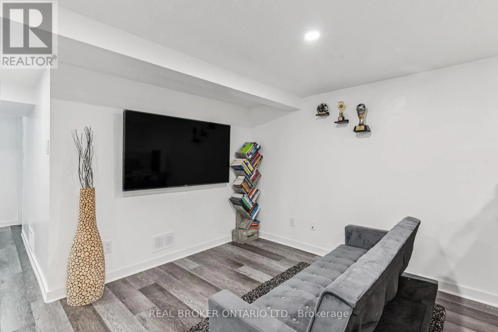 85 MONTEREY DRIVE