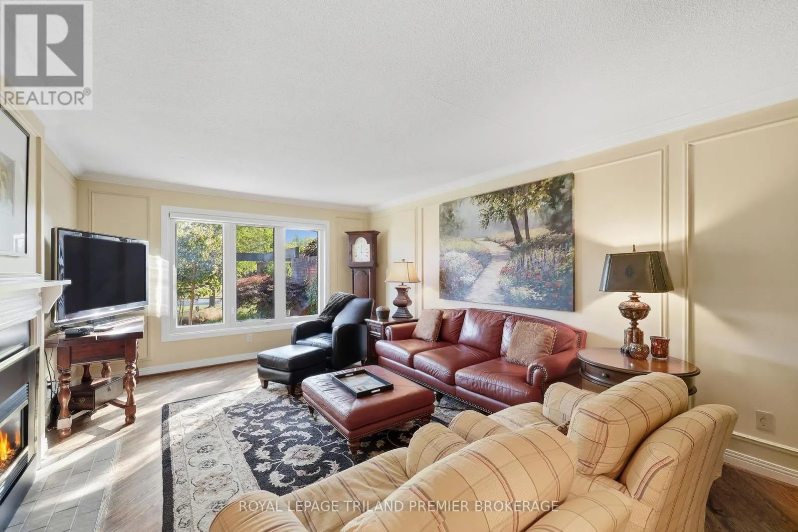 56 - 50 FIDDLERS GREEN ROAD, #56