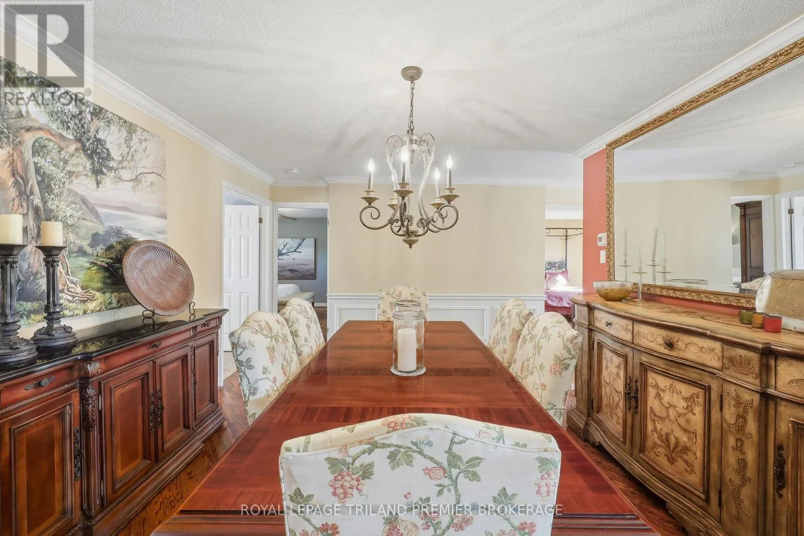56 - 50 FIDDLERS GREEN ROAD, #56