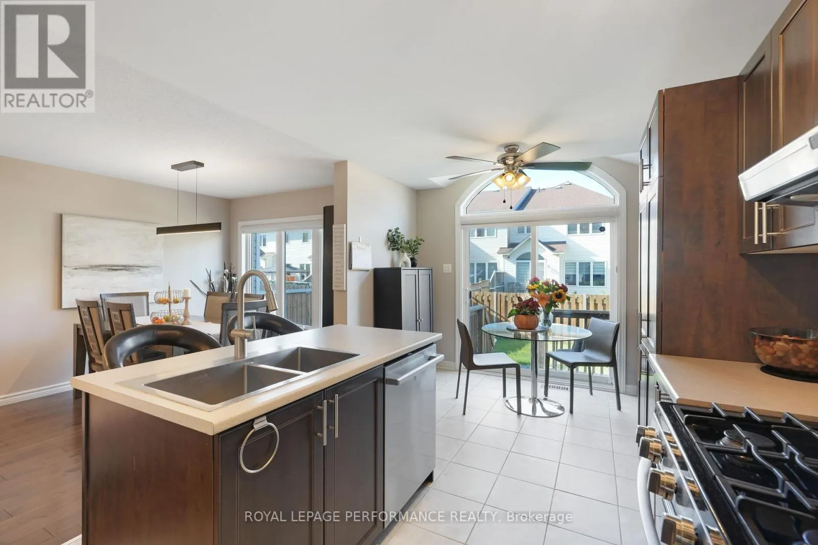 243 SILVERMOON CRESCENT