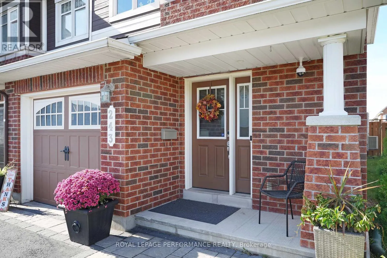 243 SILVERMOON CRESCENT