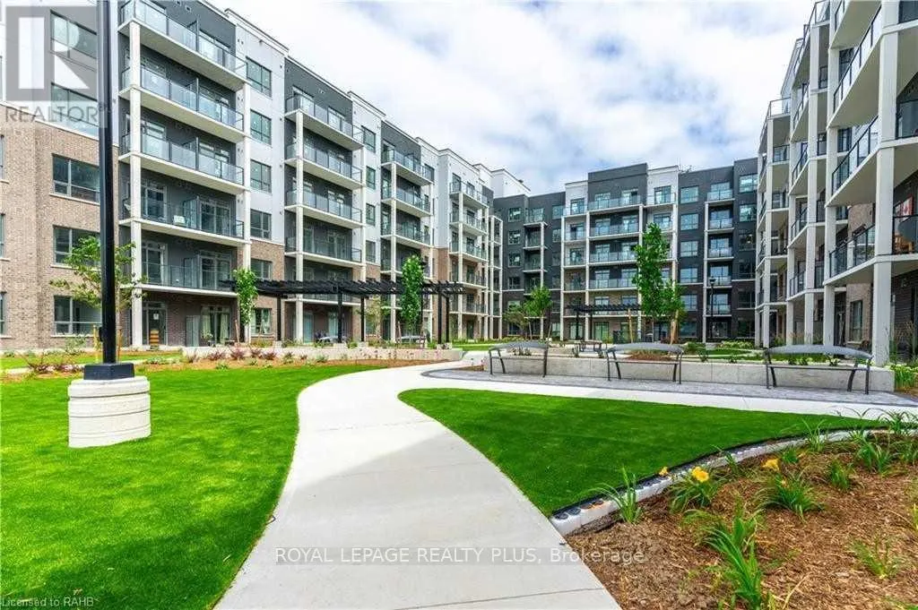 219 - 5055 GREENLANE ROAD