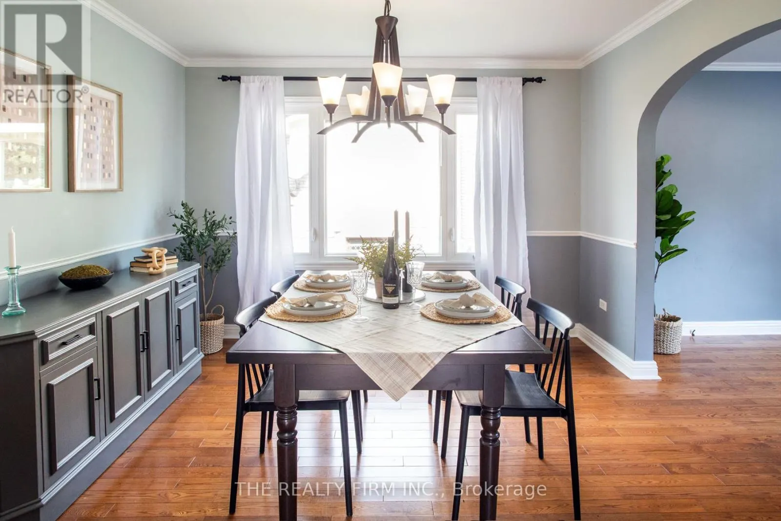 667 DEVONSHIRE AVENUE