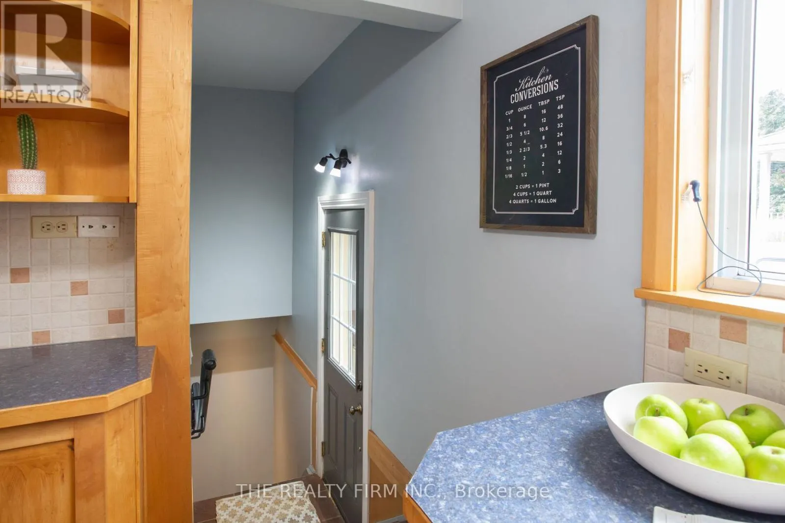 667 DEVONSHIRE AVENUE