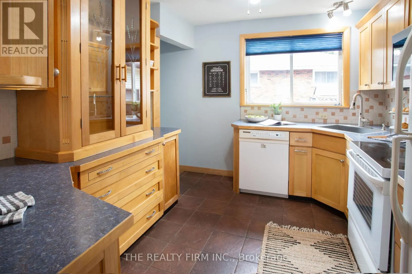 667 DEVONSHIRE AVENUE