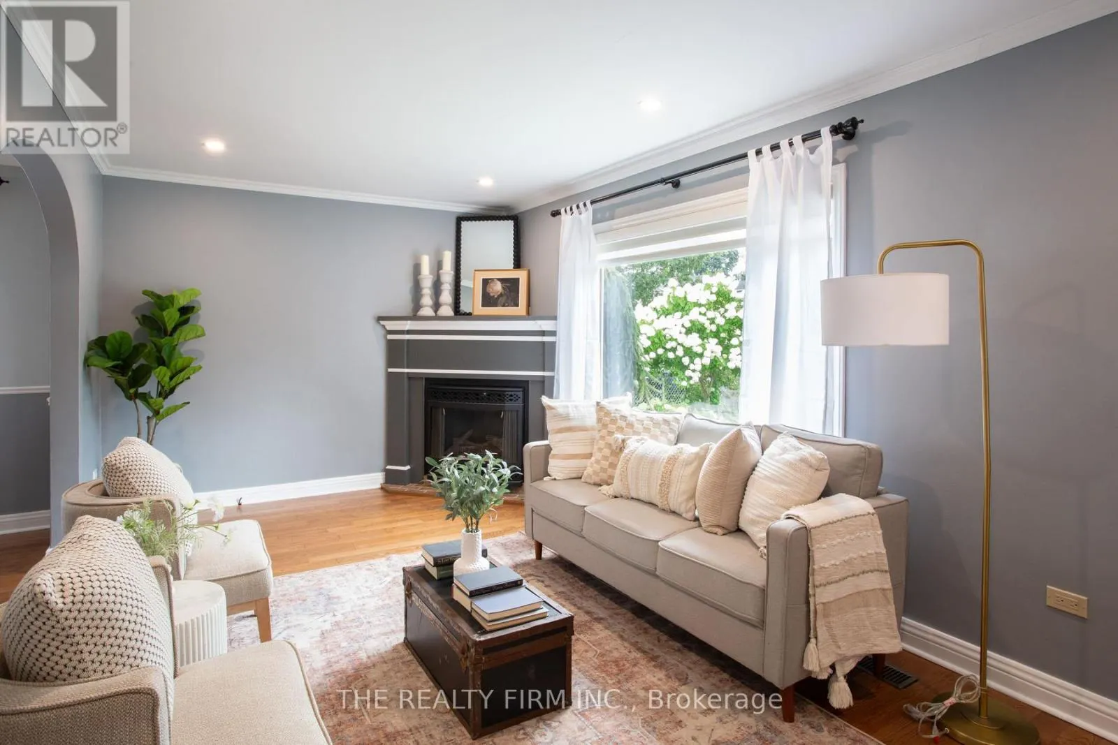 667 DEVONSHIRE AVENUE