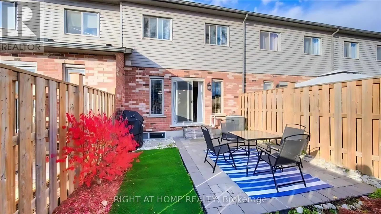 4 MEADOWRIDGE STREET