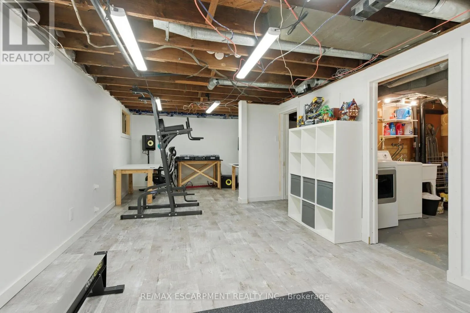267 THAYER AVENUE