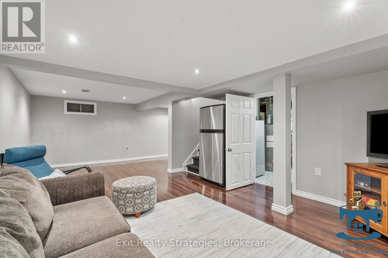 95 MEMORIAL AVENUE