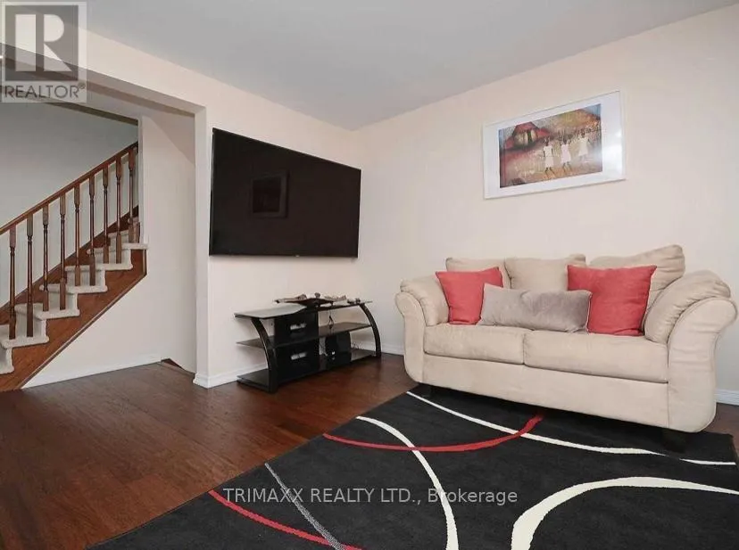 78 GLENVISTA DRIVE