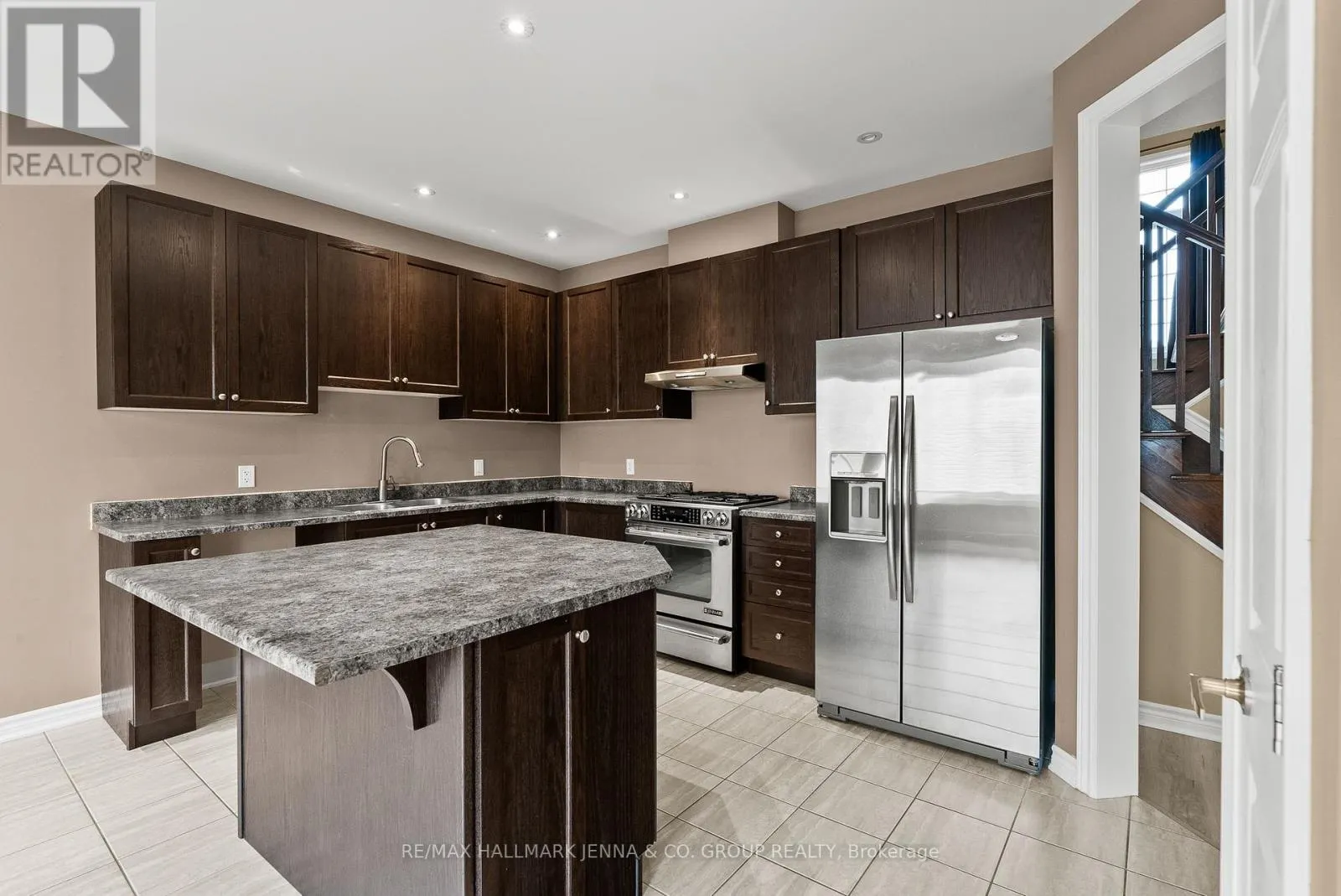 326 GALLANTRY WAY