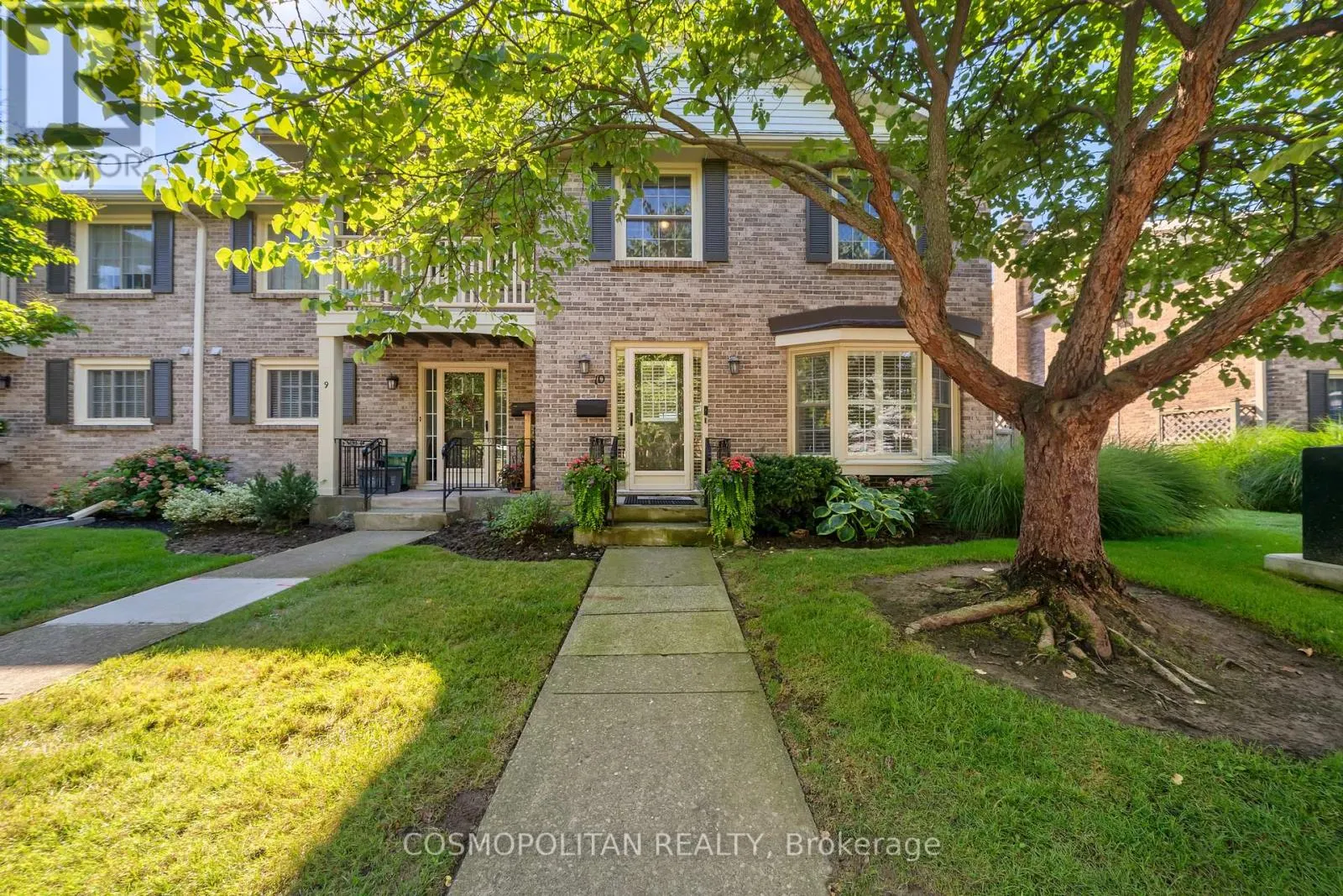 10 - 409 VINE STREET, #10