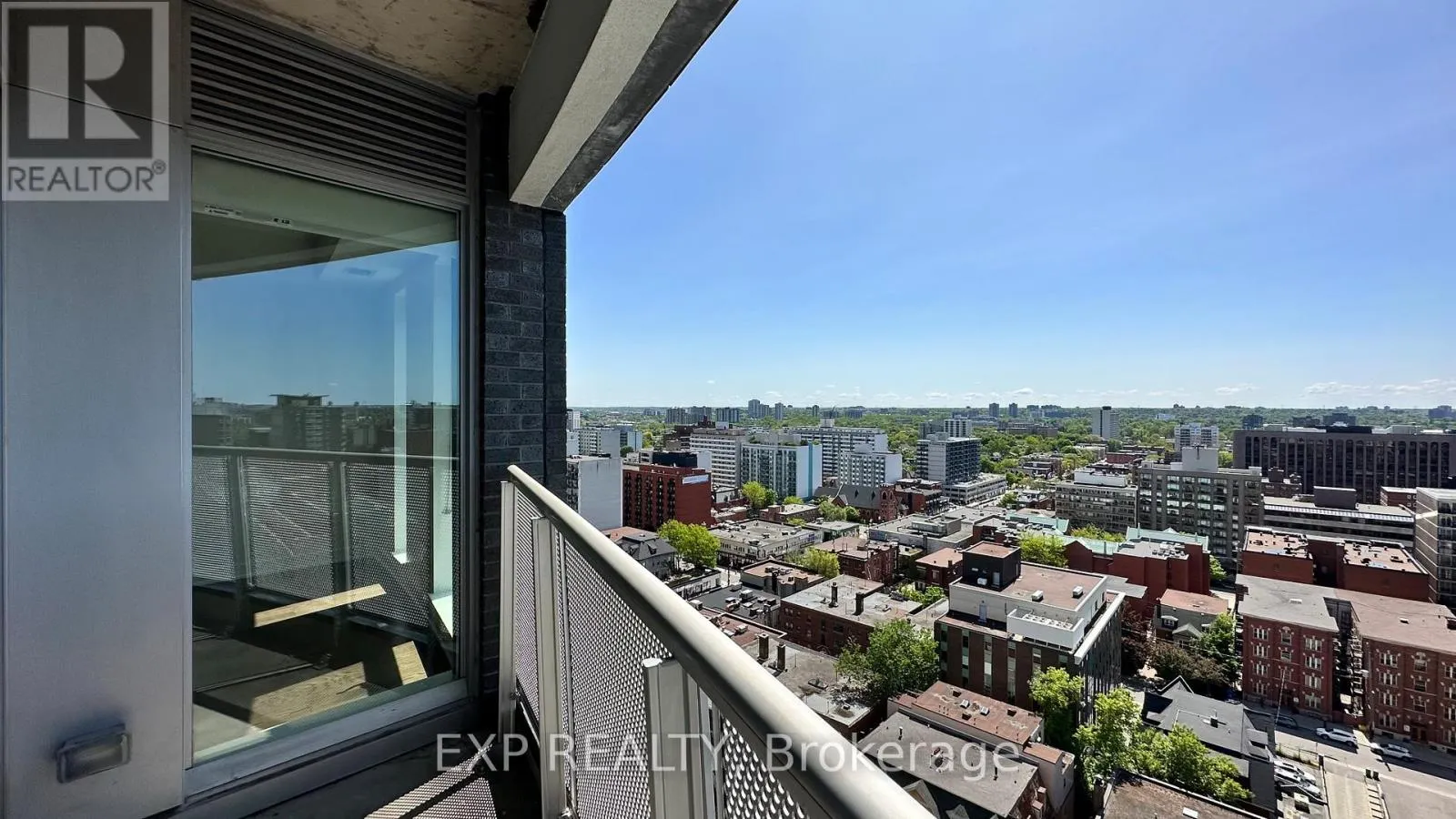 1706 - 40 NEPEAN STREET