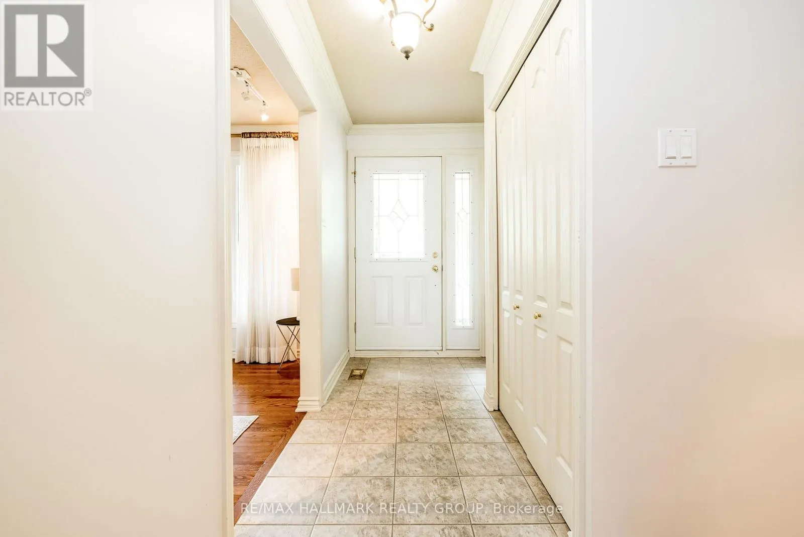 12 ANCONA CRESCENT