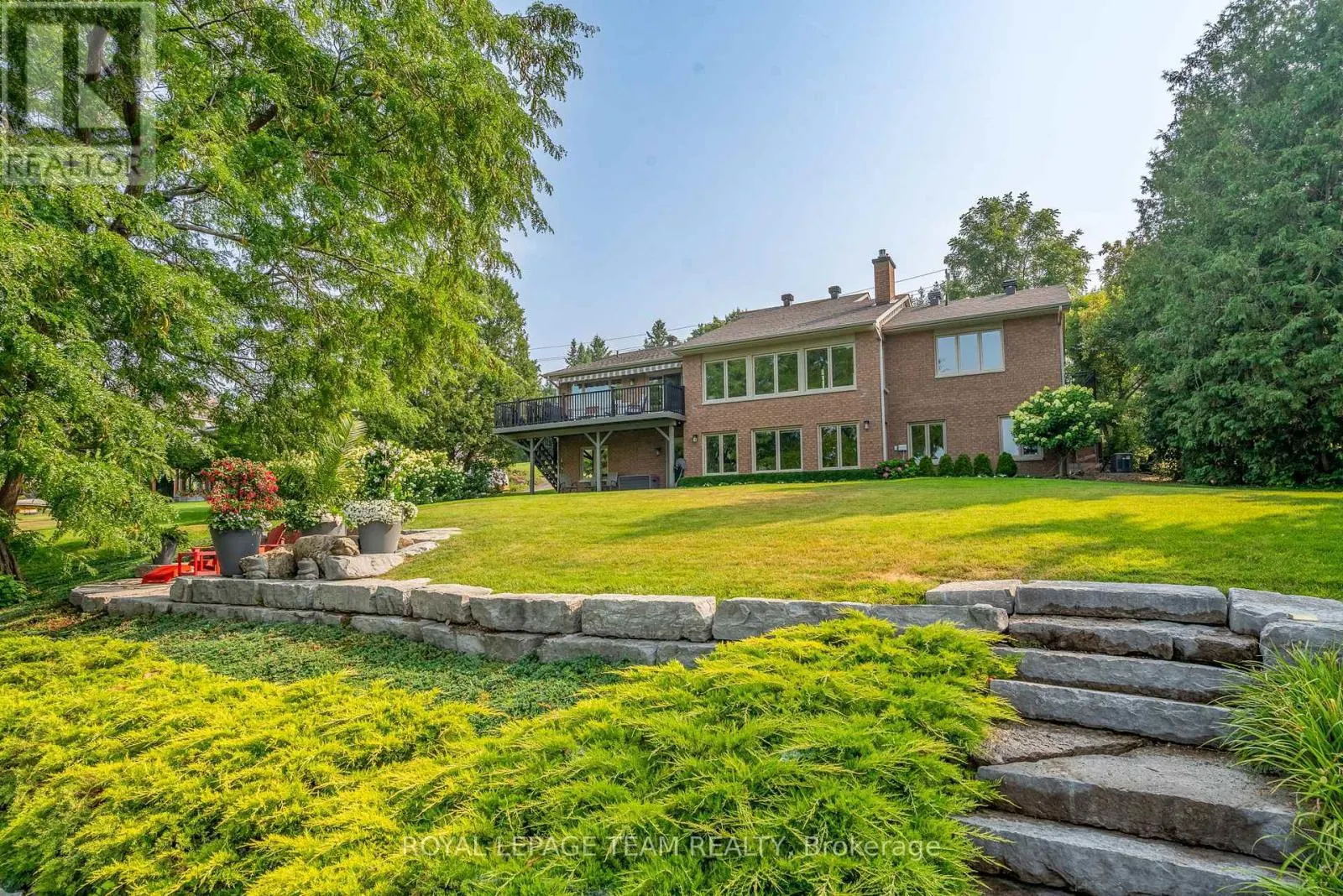 1142 RIVER ROAD