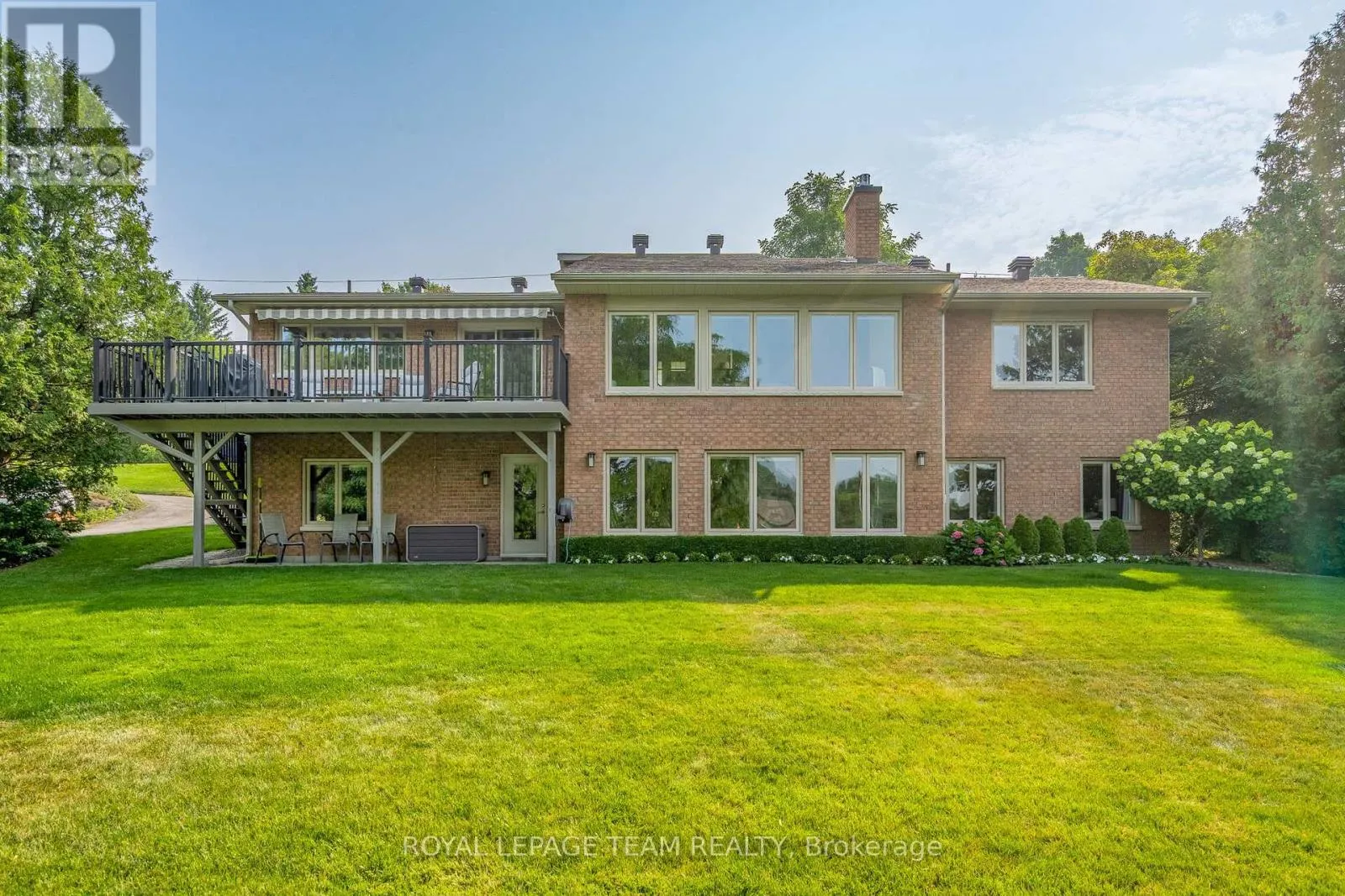 1142 RIVER ROAD