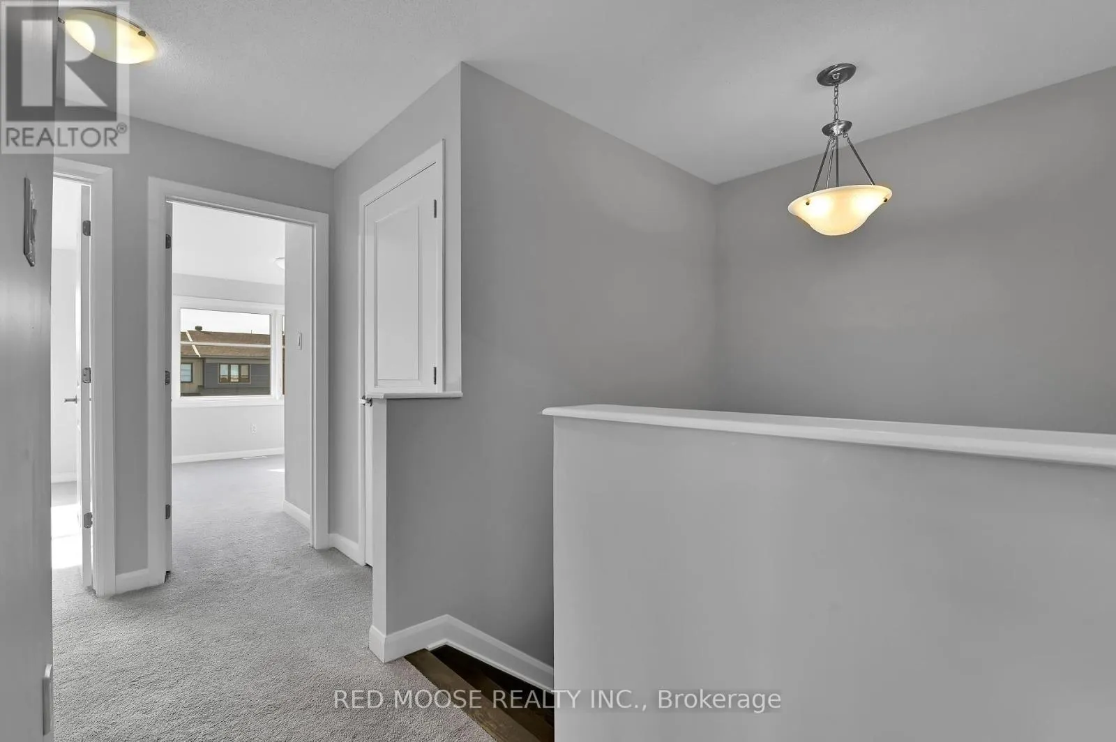 833 DYNASTY STREET