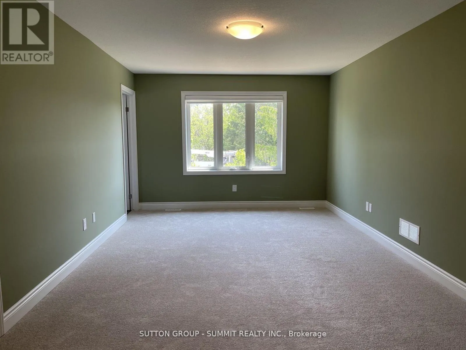 150 KNOTT DRIVE