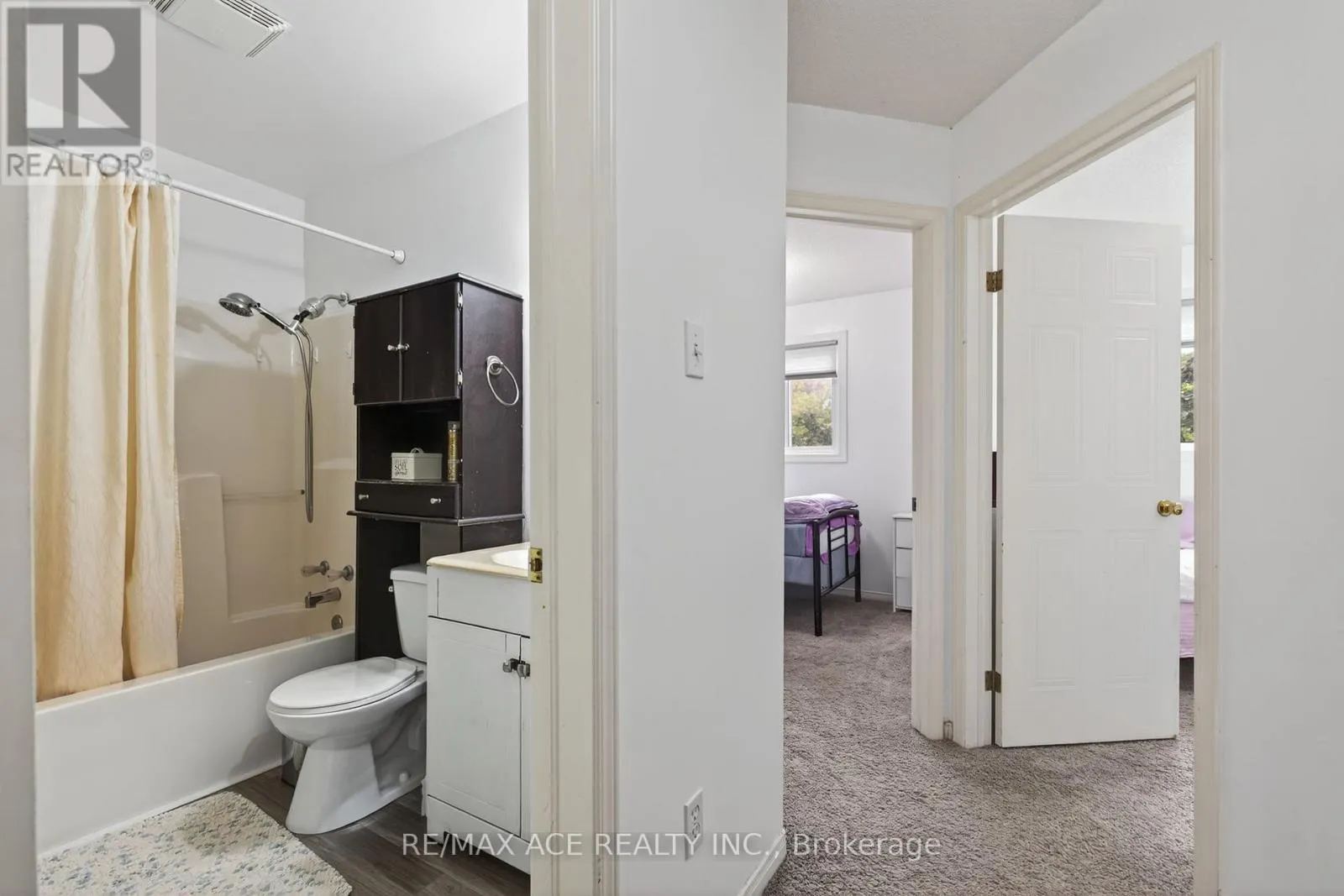 841 DEVERON CRESCENT