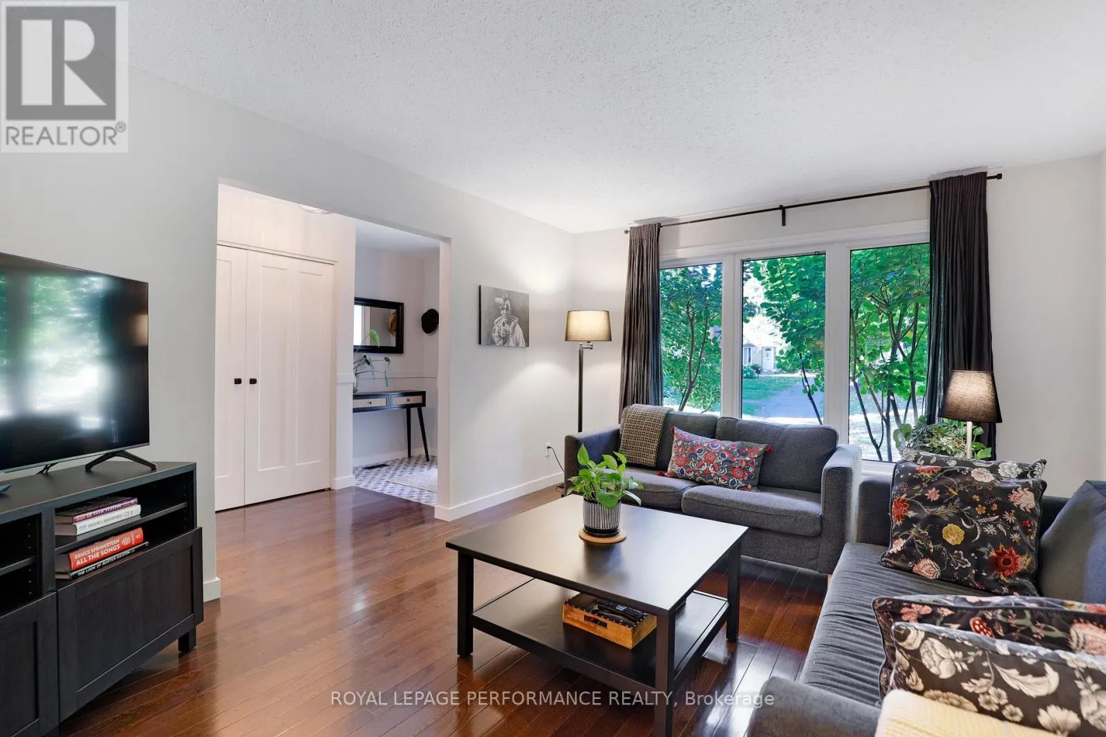 147 - 2111 MONTREAL ROAD
