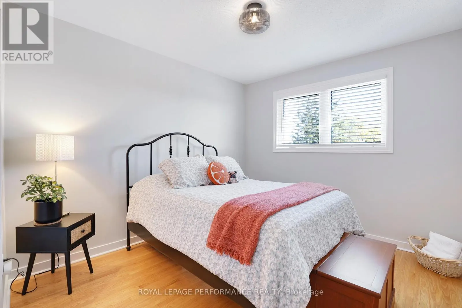 147 - 2111 MONTREAL ROAD