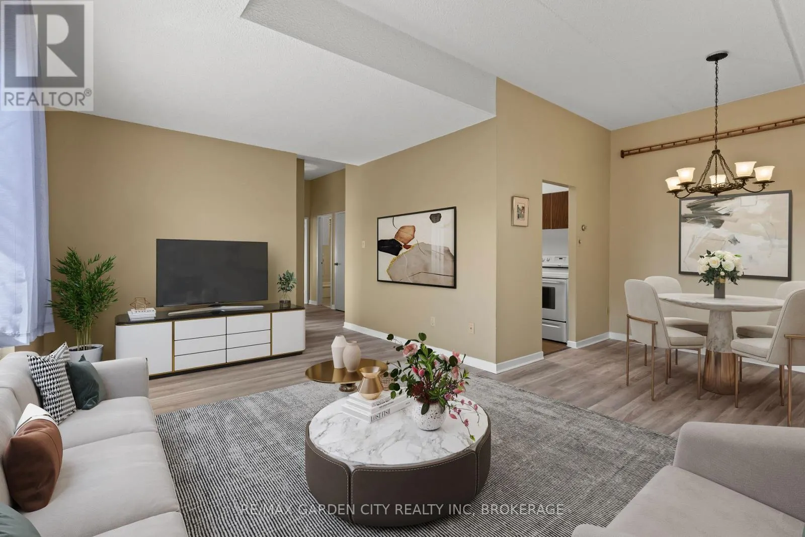 517 - 196 SCOTT STREET, #517