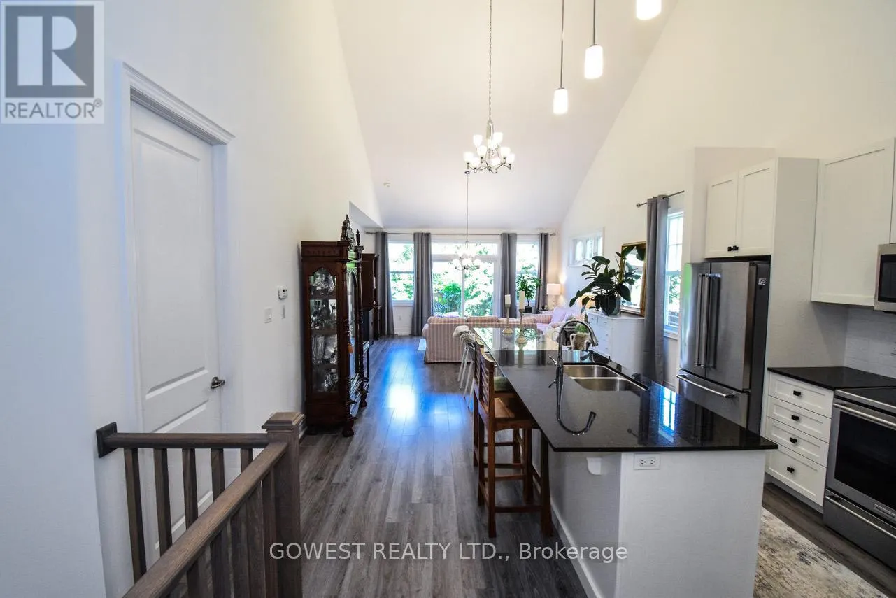 58 PARADISE GROVE