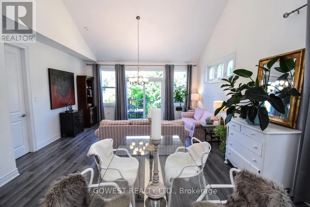 58 PARADISE GROVE