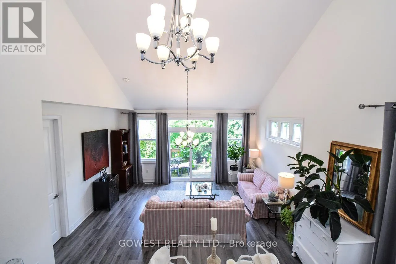 58 PARADISE GROVE
