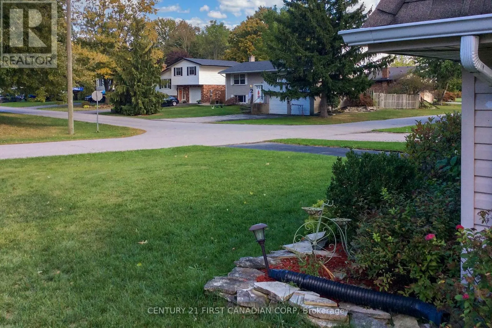 106 ANGELO DRIVE