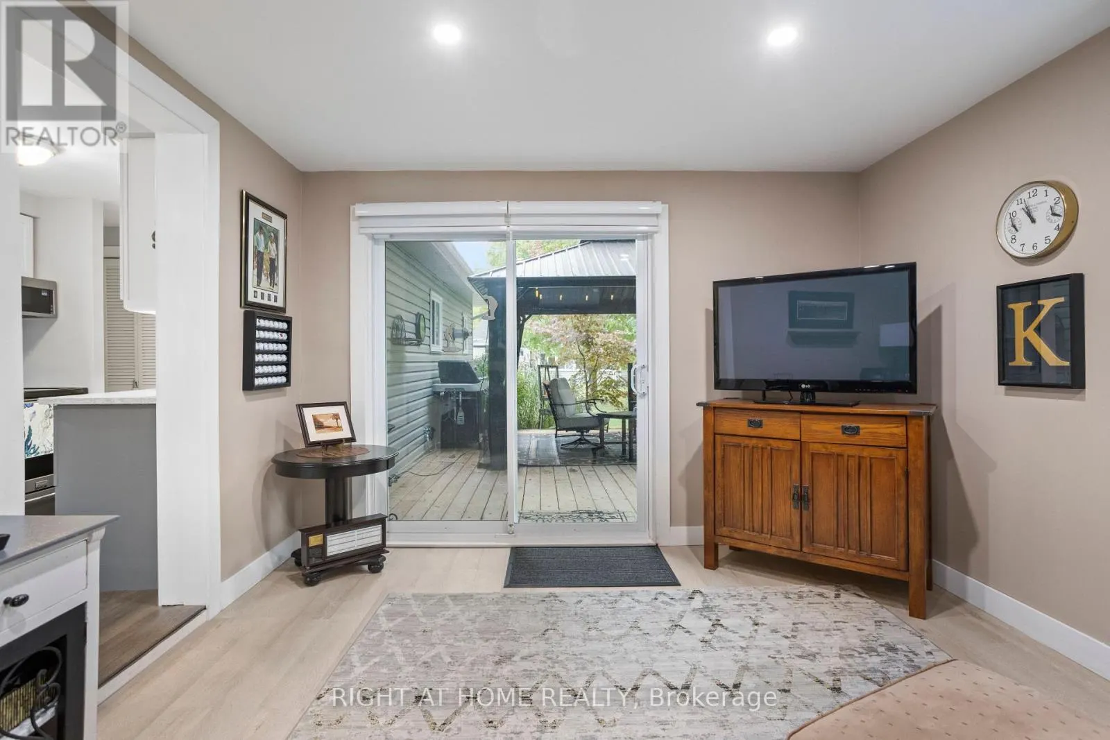 162 MISSISSAUGA PLACE