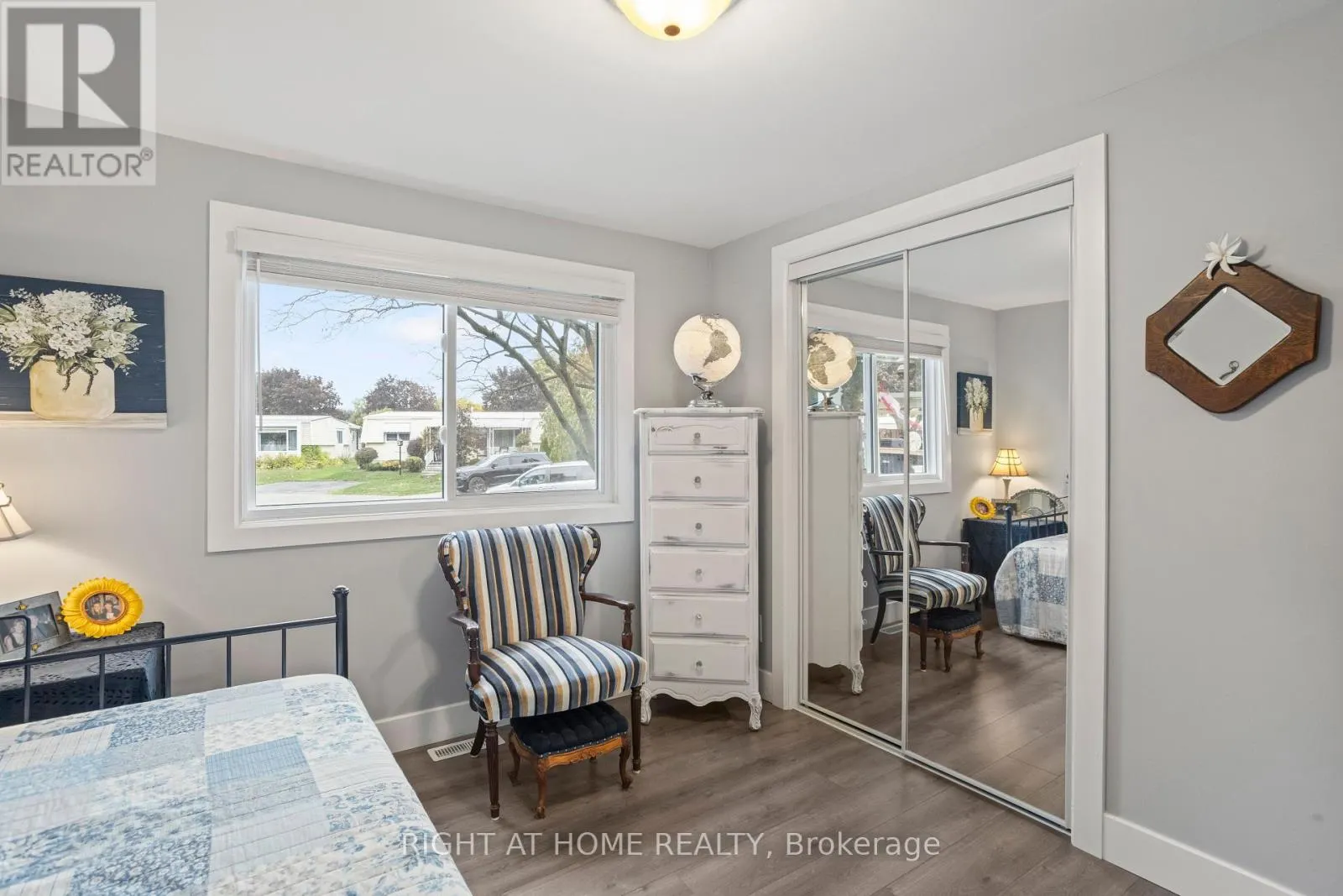 162 MISSISSAUGA PLACE